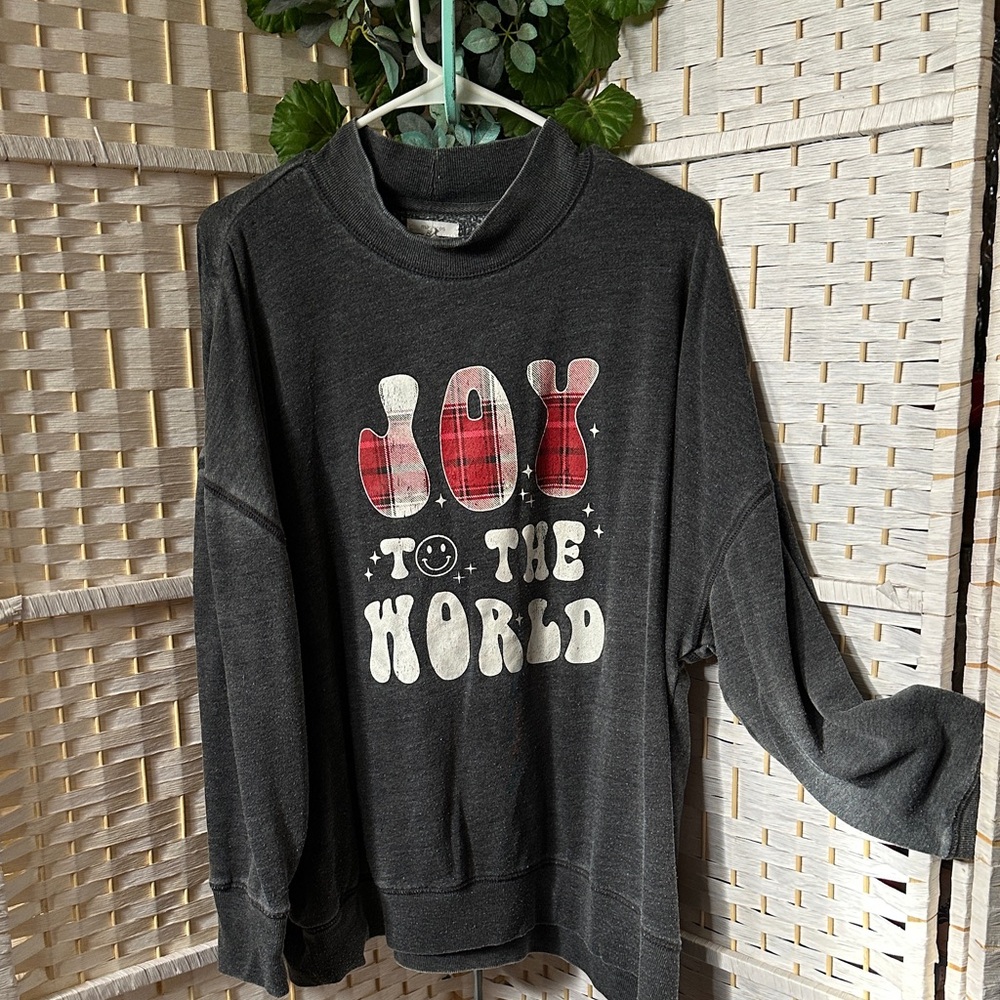 Joy to the World Graphic Sweatshirt